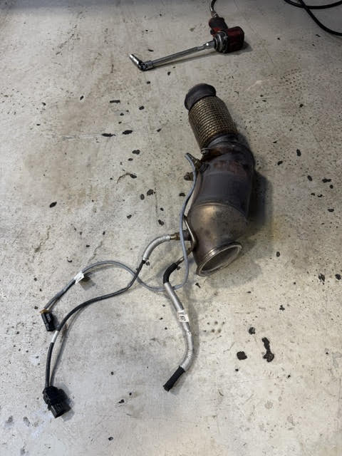 Remove and Transfer the Lambda Sensors